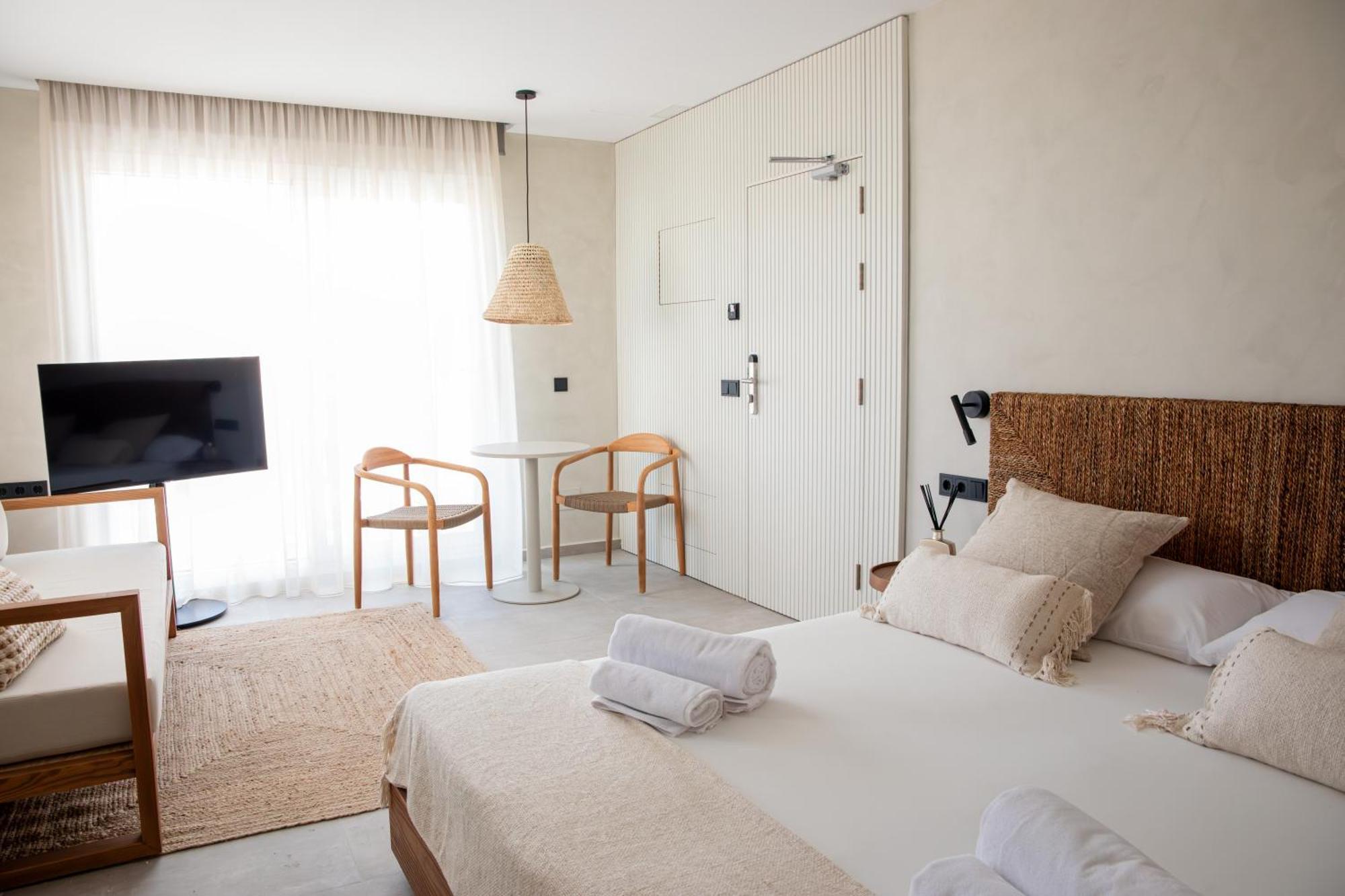 Apartamentos Top Secret Prestige Es Pujols - Formentera Vacaciones Esterno foto
